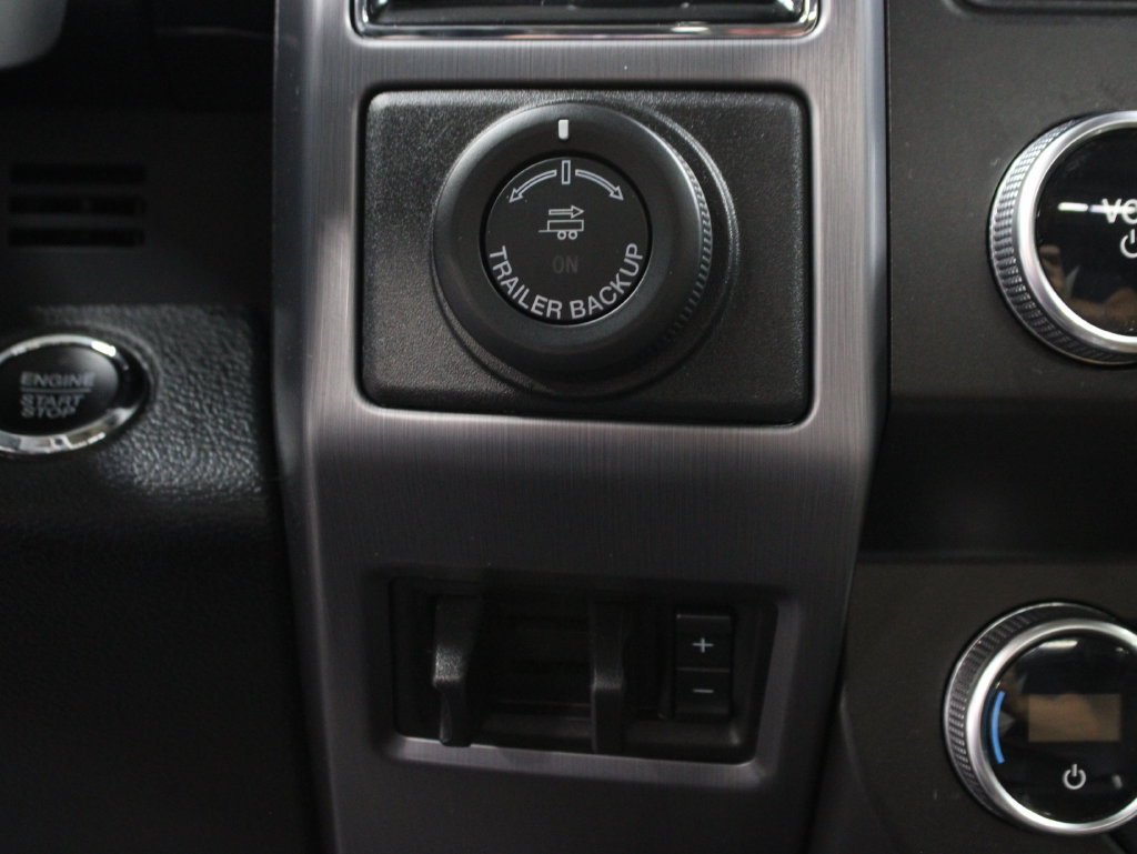Used 2021 Ford Expedition Platinum AWD/4WD image 70