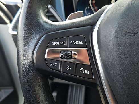 Used 2022 BMW 430i xDrive Convertible w/ Convenience Package image 22