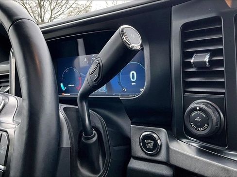 Used 2024 Ford F250 Platinum image 30