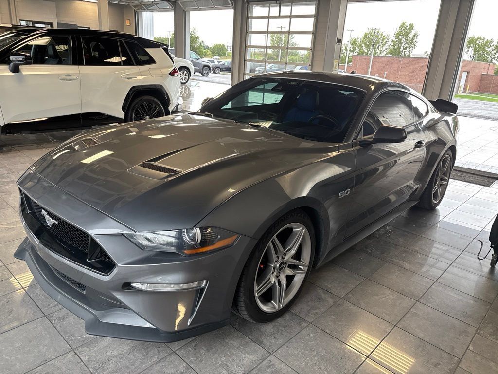 Used 2022 Ford Mustang GT Premium w/ GT Performance Package RWD image 3