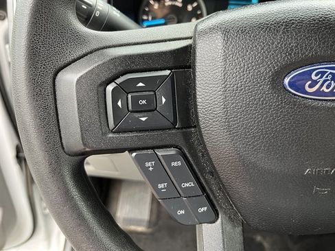 Used 2017 Ford F150 XLT AWD/4WD image 20