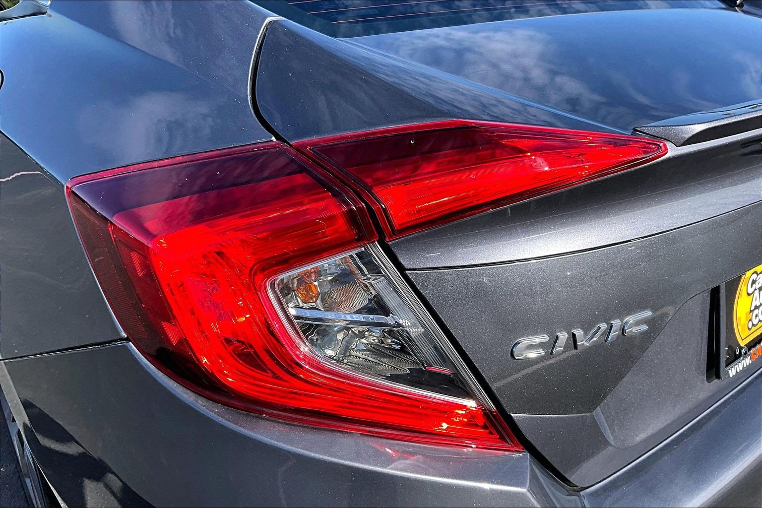 Used 2020 Honda Civic EX-L image 30
