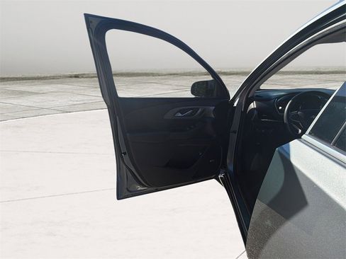 Used 2018 Chevrolet Traverse Premier w/ Driver Confidence II Package image 13