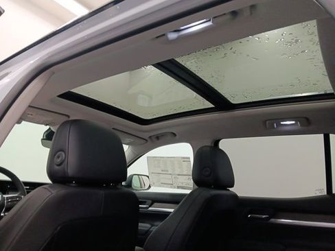 New 2026 GMC Terrain Denali w/ LPO, Floor Liner Package image 18