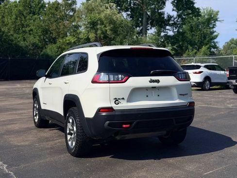 Used 2019 Jeep Cherokee Trailhawk w/ Cold Weather Group AWD/4WD image 6