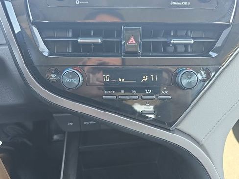 Used 2023 Toyota Camry LE image 23