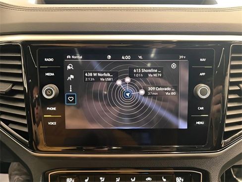 Used 2022 Volkswagen Atlas Cross Sport SEL image 21