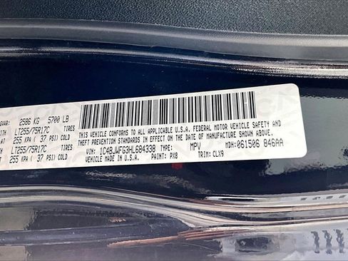 Used 2017 Jeep Wrangler Unlimited Rubicon image 8