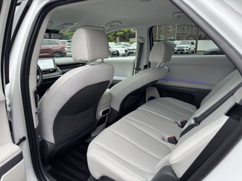 Used 2023 Hyundai Ioniq 5 SEL image 37