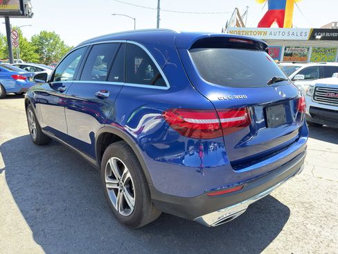 Used 2018 Mercedes-Benz GLC 300 4MATIC image 5
