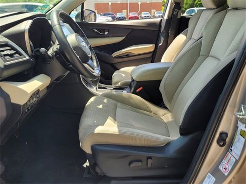 Used 2020 Subaru Ascent Premium w/ Convenience Package image 5