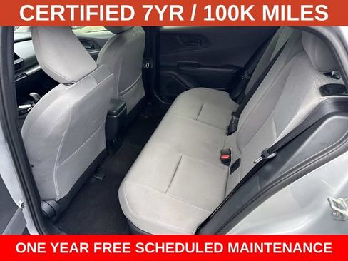 Used 2024 Toyota Prius LE FWD image 16