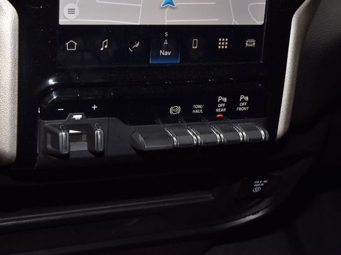 Used 2024 RAM 2500 Laramie image 29