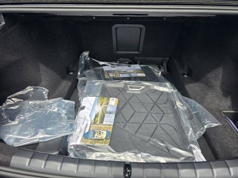 New 2026 BMW 740i RWD image 6