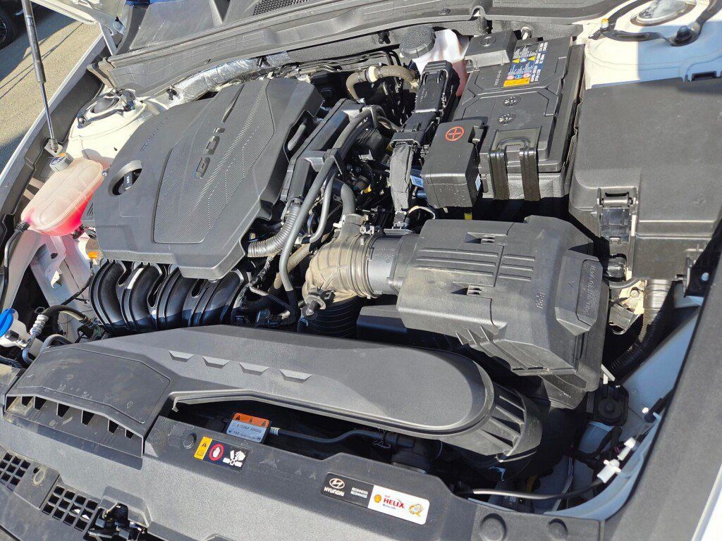 Used 2024 Hyundai Sonata SEL FWD image 9