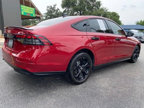 Used 2025 Honda Accord SE image 5