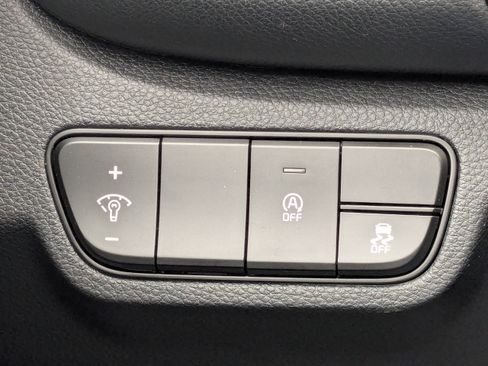 New 2026 Kia Seltos S FWD image 29