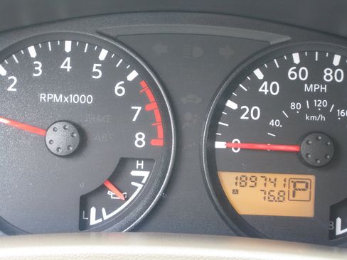 Used 2005 Nissan Frontier SE w/ (P01) Power Pkg RWD image 17