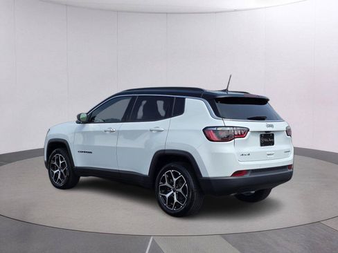Certified 2025 Jeep Compass Limited AWD/4WD image 7