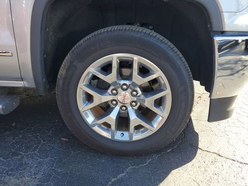 Used 2018 GMC Sierra 1500 SLT image 5