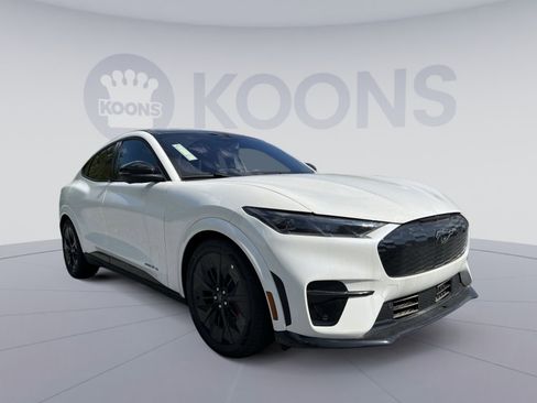 New 2025 Ford Mustang Mach-E GT image 10