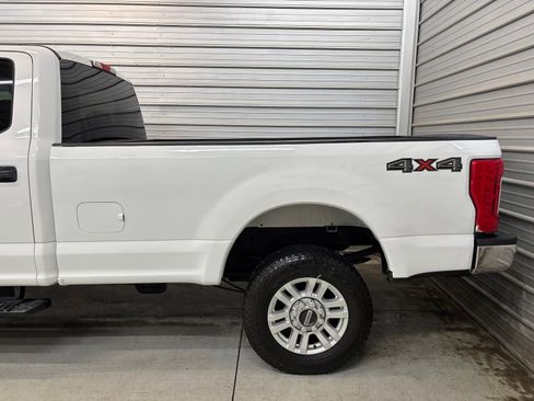 Used 2019 Ford F250 XLT AWD/4WD image 5