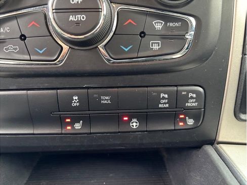 Used 2018 RAM 1500 Big Horn AWD/4WD image 19