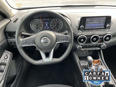 Used 2022 Nissan Sentra S image 11