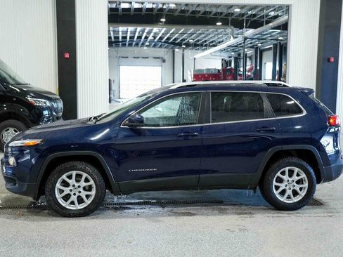 Used 2016 Jeep Cherokee Latitude w/ Safety/Convenience Group image 8