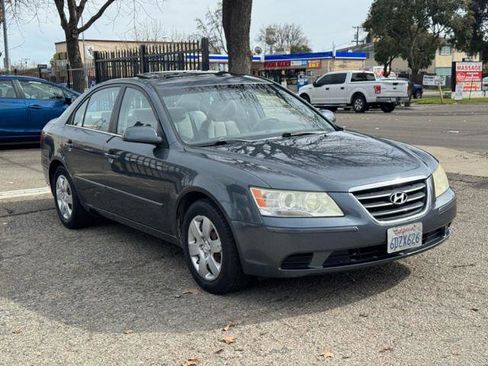 Used 2009 Hyundai Sonata GLS image 3