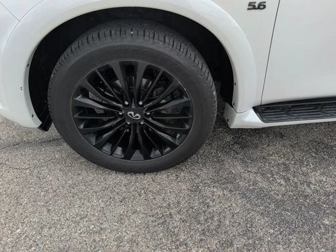 Used 2019 INFINITI QX80 Luxe w/ 22" Wheel Package AWD/4WD image 10