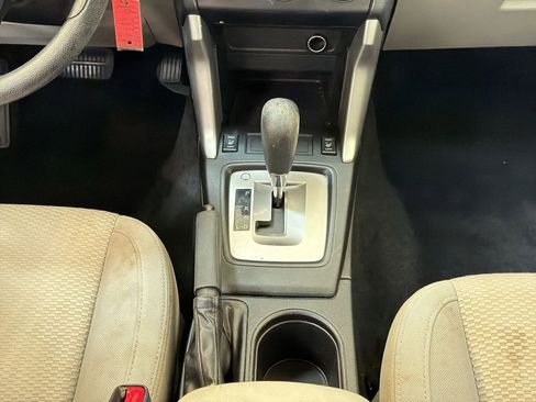 Used 2015 Subaru Forester 2.5i Premium w/ All-Weather Package AWD/4WD image 17