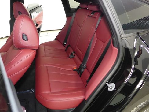Used 2023 BMW i4 eDrive35 RWD image 21