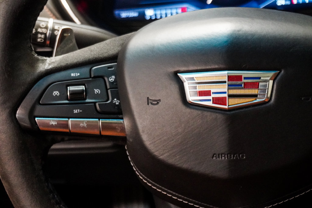 Used 2023 Cadillac CT5 V w/ Platinum Package AWD/4WD image 17