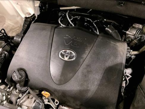 Used 2019 Toyota Highlander Limited AWD/4WD image 37
