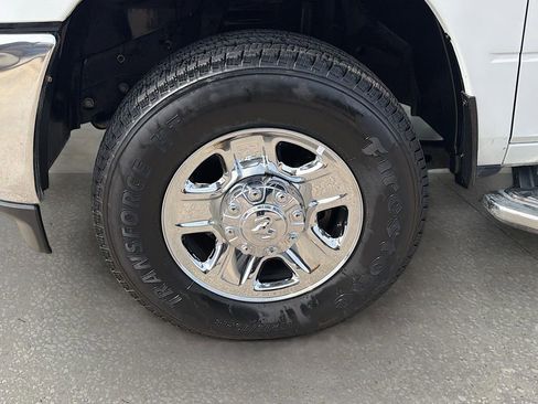 Used 2022 RAM 2500 Big Horn image 39