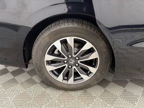 Used 2022 Honda Odyssey EX-L image 18