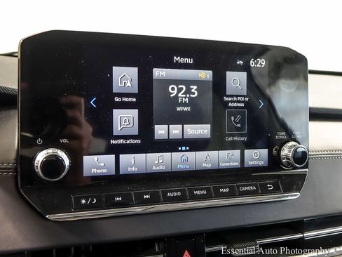 Used 2024 Mitsubishi Outlander SE AWD/4WD image 16