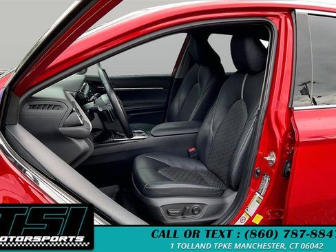 Used 2019 Toyota Camry XSE w/ Driver Assist Package FWD image 25