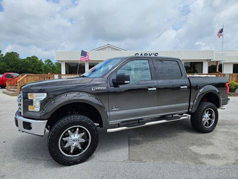 Used 2016 Ford F150 XLT w/ Equipment Group 302A Luxury AWD/4WD image 2