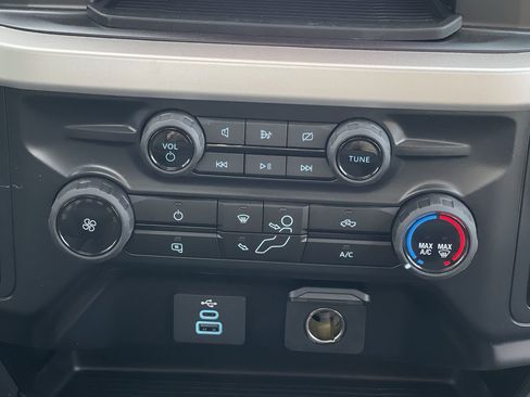 New 2024 Ford F450 XL w/ XL Chrome Package image 13