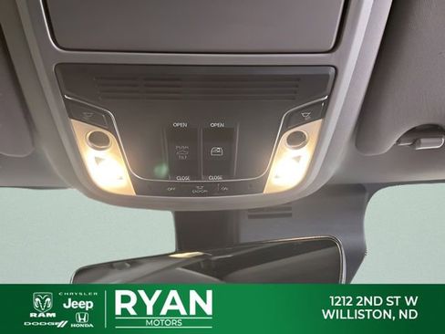 Used 2023 Honda Ridgeline RTL-E image 34