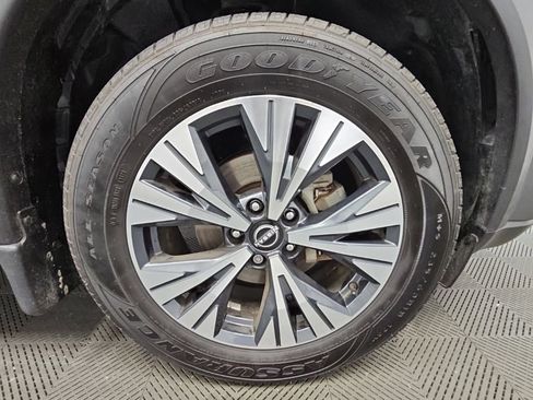Used 2023 Nissan Rogue SV FWD image 44