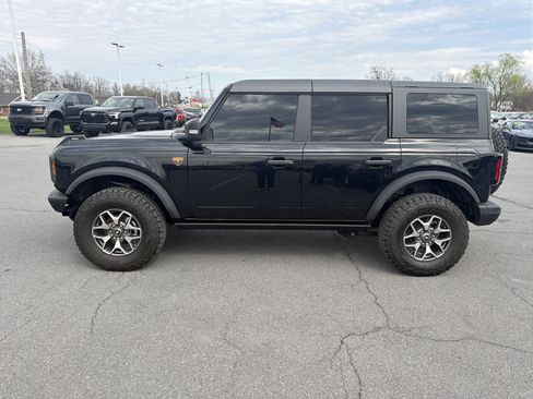 Used 2024 Ford Bronco Badlands AWD/4WD image 7