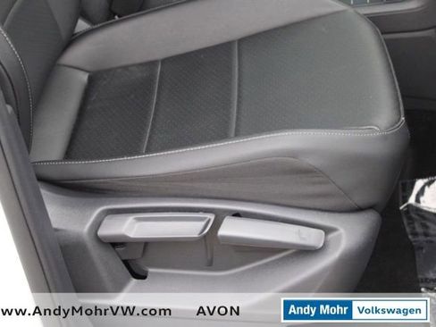 Used 2019 Volkswagen Tiguan SE image 23