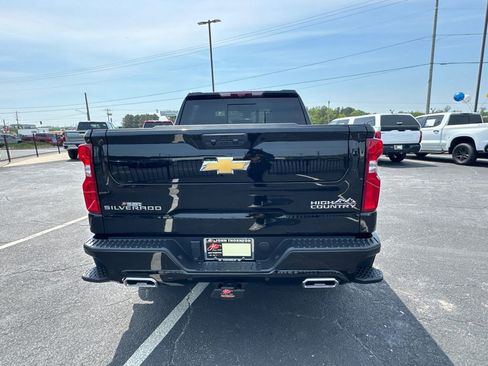 New 2026 Chevrolet Silverado 1500 High Country image 7