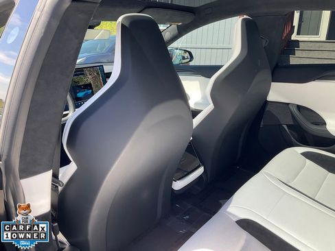 Used 2026 Tesla Model S Plaid AWD/4WD image 34