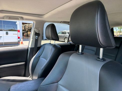 Used 2015 Toyota 4Runner SR5 Premium AWD/4WD image 7