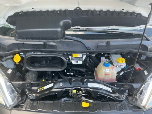 Used 2023 RAM ProMaster 2500 FWD image 16