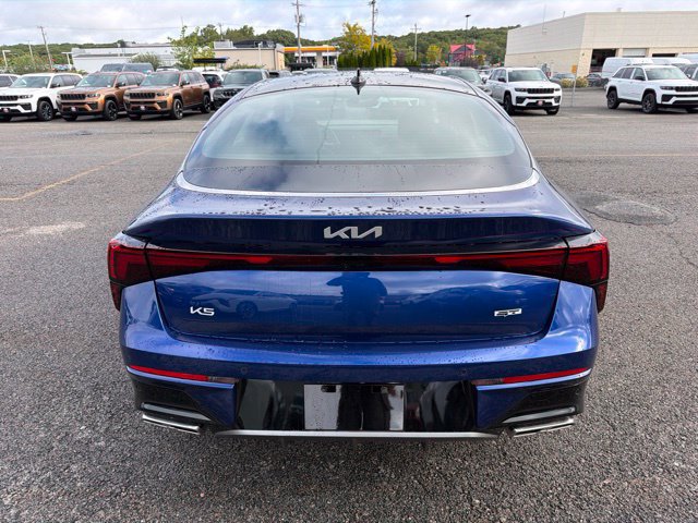 New 2027 Kia K5 GT FWD image 4